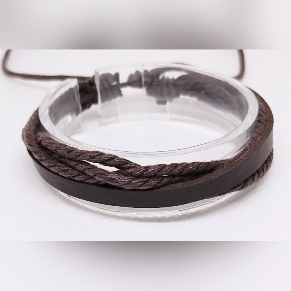 Men's leather bracelet layered braided brown new e41